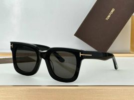 Picture of Tom Ford Sunglasses _SKUfw55560901fw